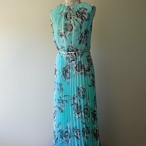 Jessica Howard - Dress 20W